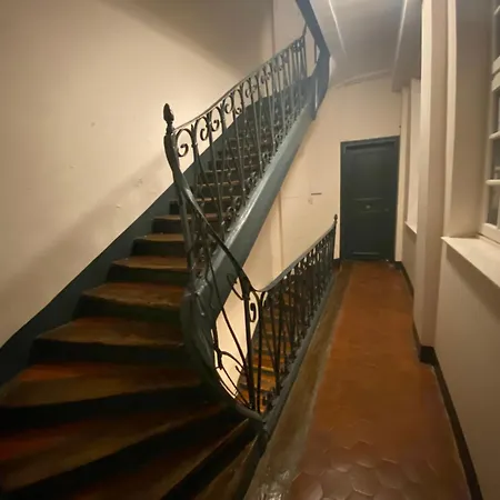 Marais Beaux Volumes Et Clarte Apartment Paris